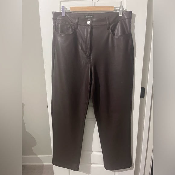 Straight leg brown leather pantss - Picture 1 of 4